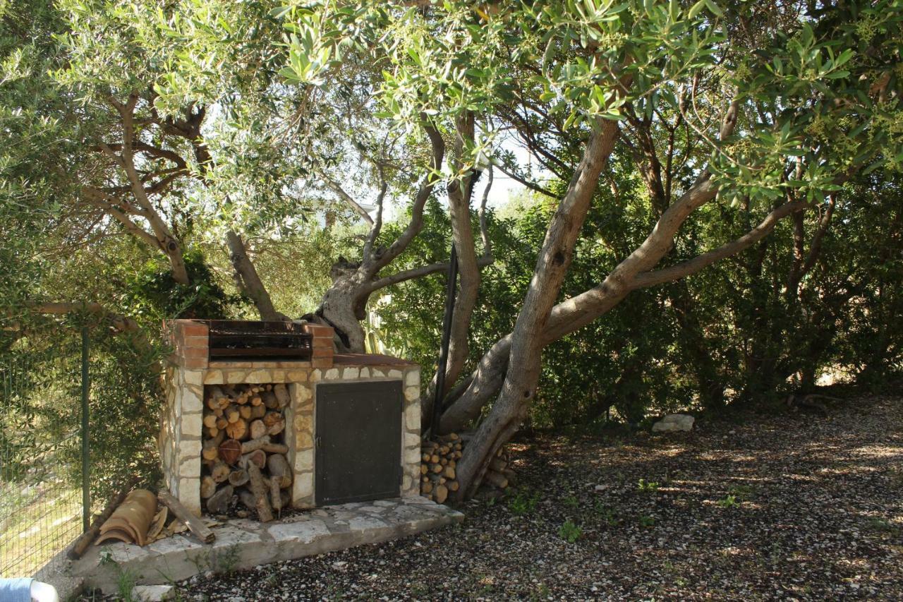 Villa Rustici L'Antico Torchio Castellammare del Golfo Exterior foto